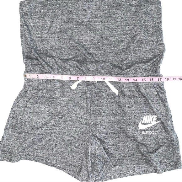 SOLD 💕Nike Vintage Gym Sport Casual Romper - Picture 11 of 14